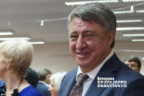 Губернатор Свердловской области принимает поздравления. Евгению Куйвашеву исполнилось 46 лет