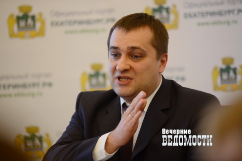 Вечерние слухи. Депутаты и мэры меняют политические флаги Вечерние слухи. Депутаты и мэры меняют политические флаги