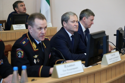 Нового главного полицейского Зауралья официально представили подчиненным