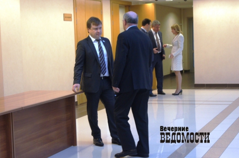 Депутаты без зарплаты Депутаты без зарплаты