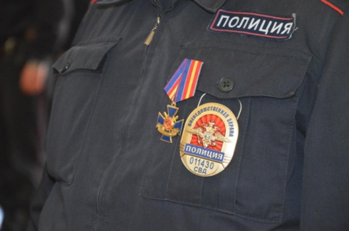 Двух полицейских Екатеринбурга наградили за спасение 28 человек