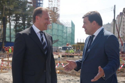Игорь Шувалов ознакомился с ходом реконструкции Центрального стадиона (ФОТО)