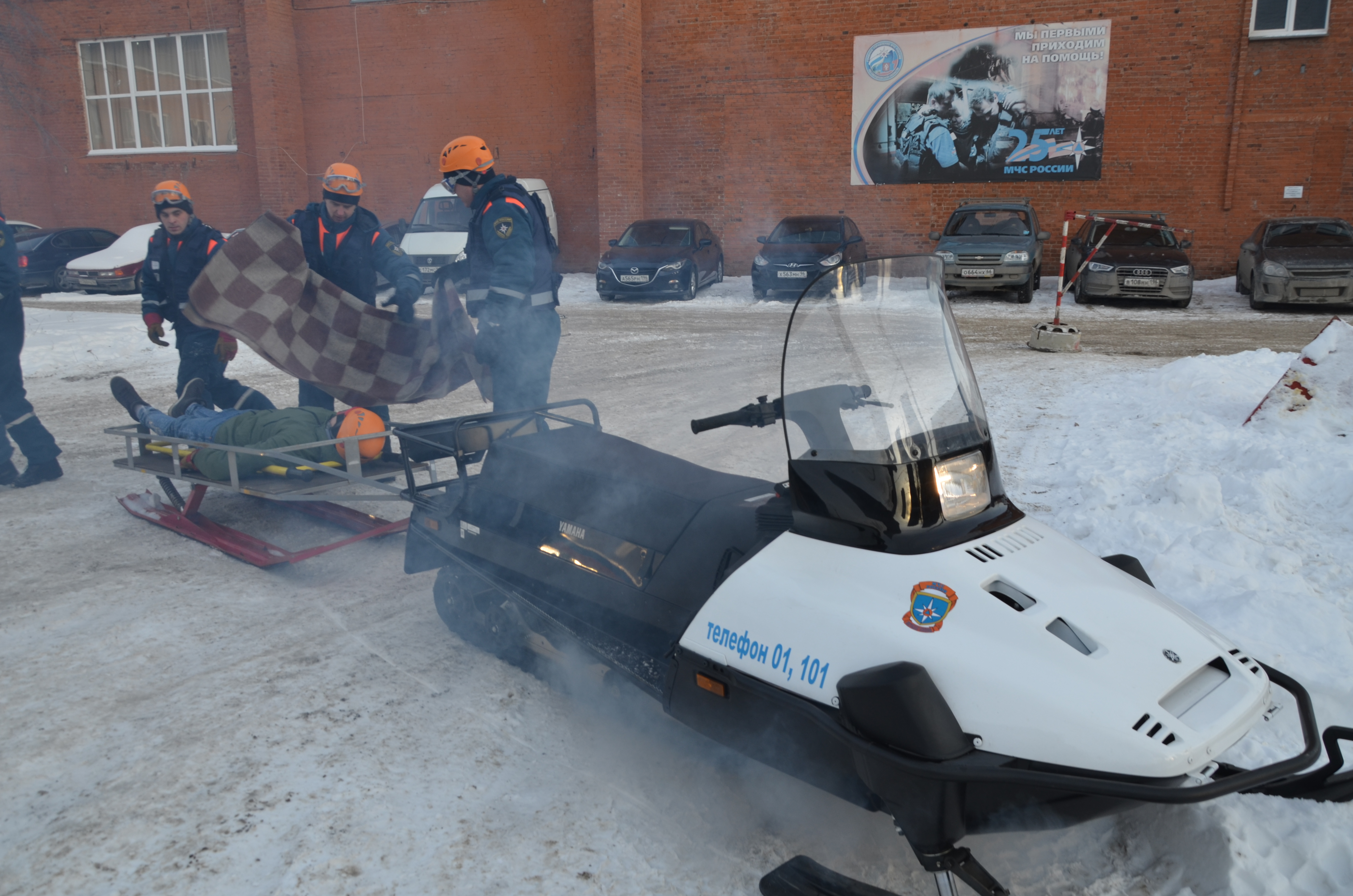 17 мобильных групп готовы спасти и обогреть свердловчан зимой