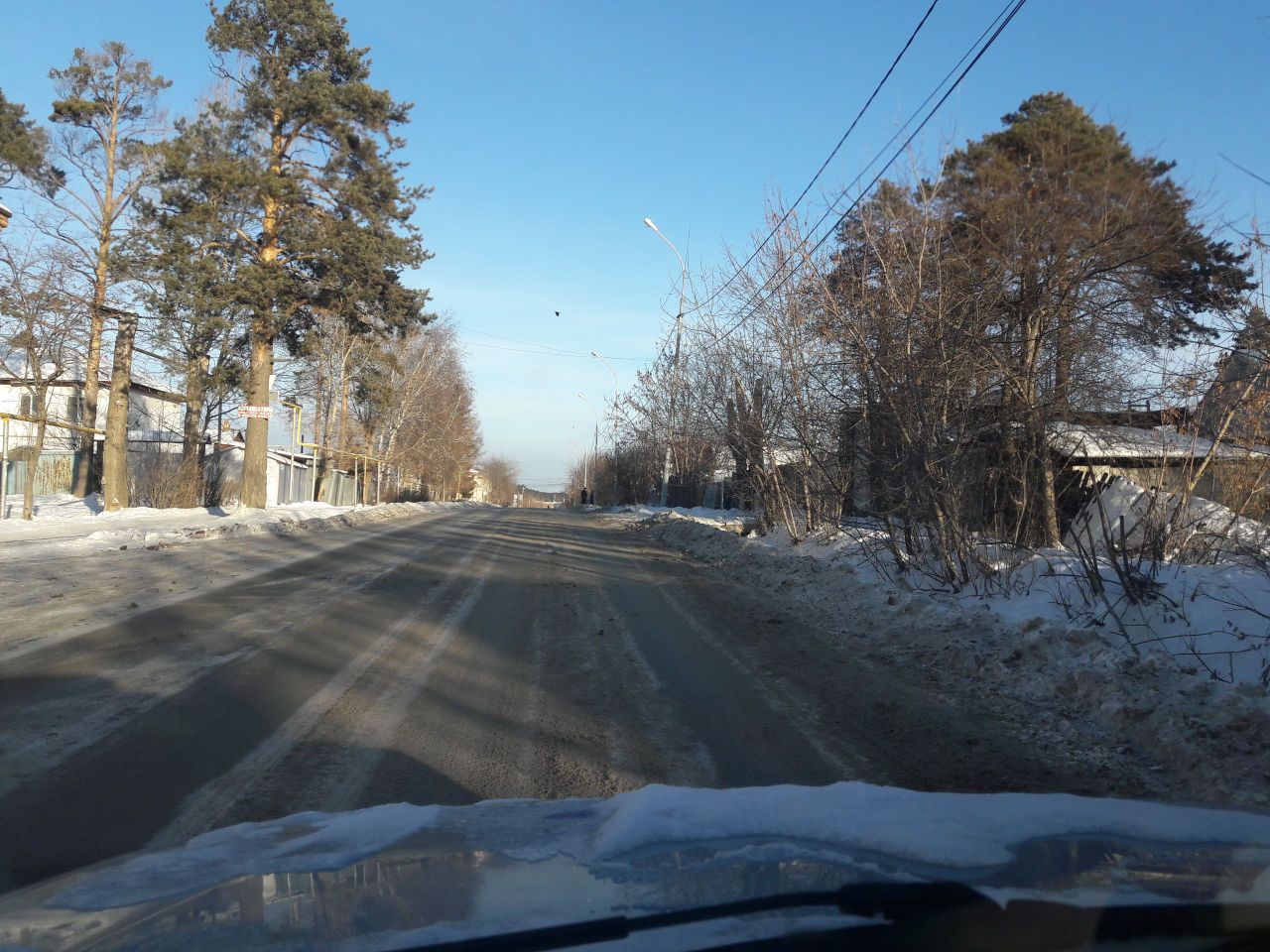 ГИБДД: в Екатеринбурге из-за плохой уборки дорог страдают люди ГИБДД: в Екатеринбурге из-за плохой уборки дорог страдают люди