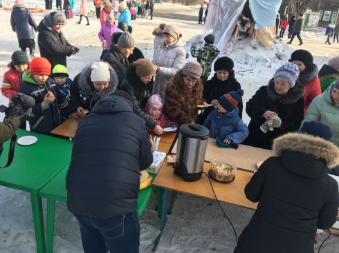 В Кировском районе Екатеринбурга жители призвали весну