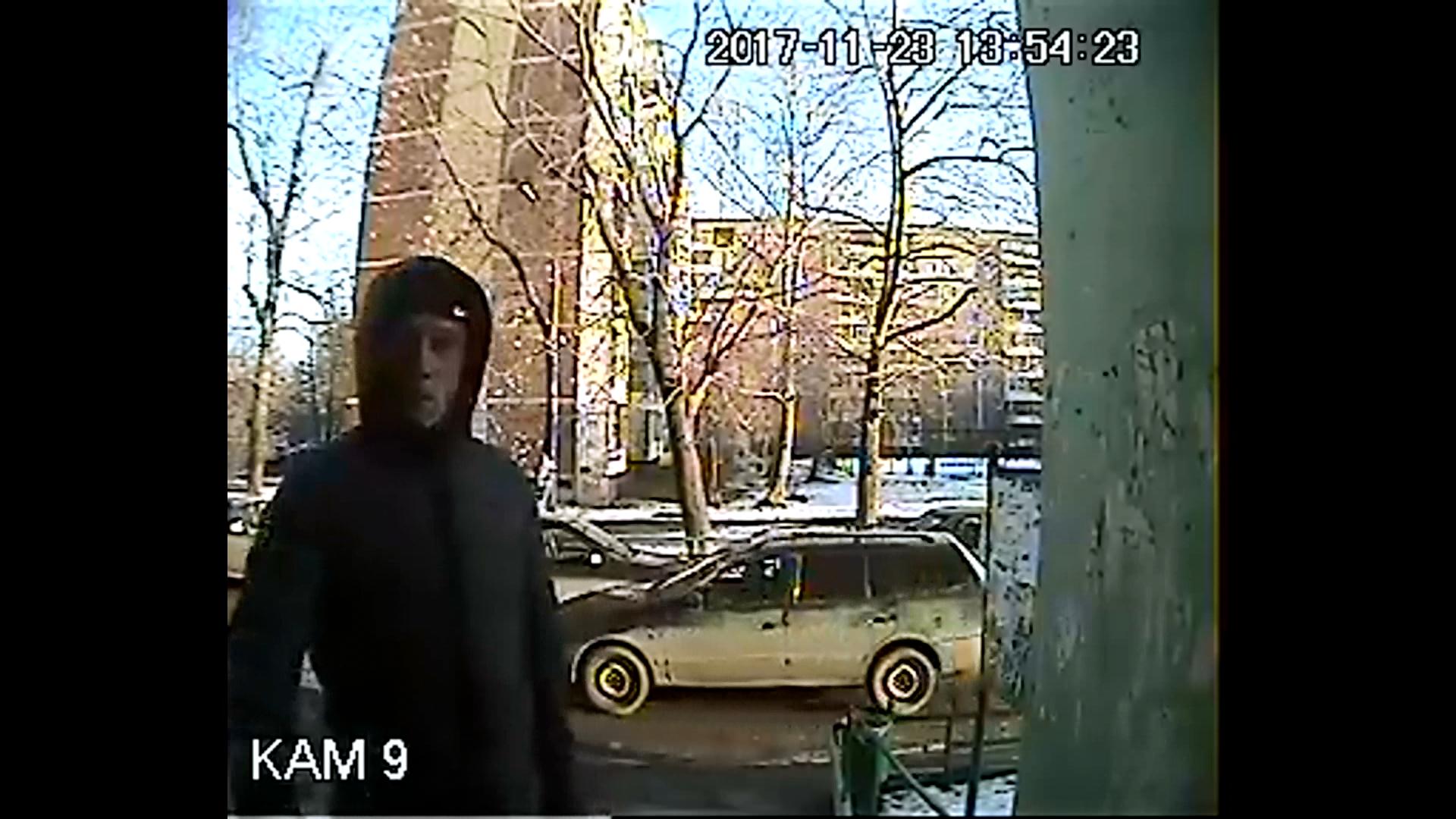 Екатеринбургская полиция задержала мужчину, напавшего на пенсионерку на Бебеля. Разыскиваются другие пострадавшие Екатеринбургская полиция задержала мужчину, напавшего на пенсионерку на Бебеля. Разыскиваются другие пострадавшие