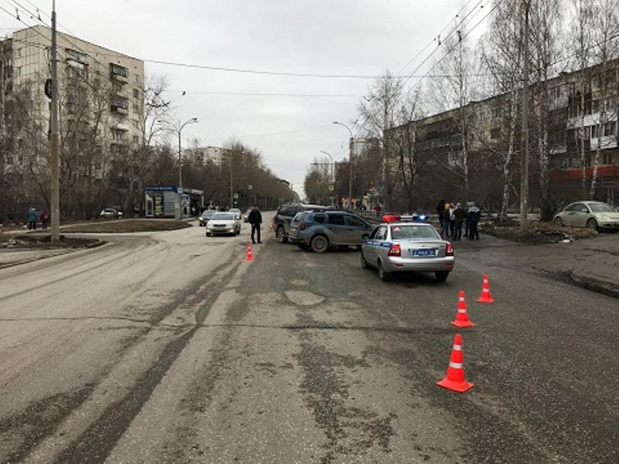 ГИБДД: сводка происшествий на территории Свердловской области за 11 апреля 2018 года ГИБДД: сводка происшествий на территории Свердловской области за 11 апреля 2018 года