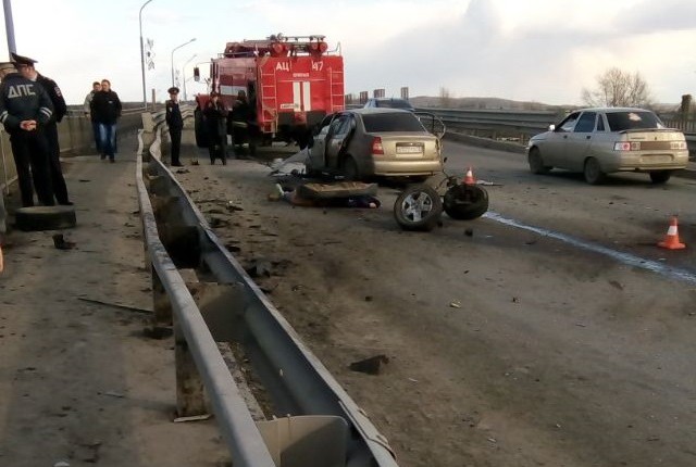 В результате ДТП под Первоуральском погибли два человека В результате ДТП под Первоуральском погибли два человека