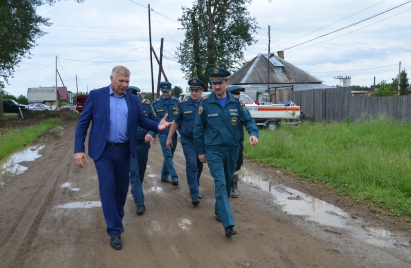 Паводковая обстановка в Ивделе стабилизируется — вода уходит