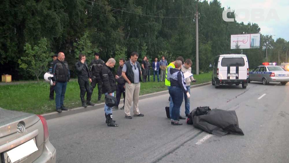 В ДТП на проспекте Космонавтов погиб мотоциклист В ДТП на проспекте Космонавтов погиб мотоциклист