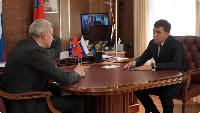 Евгений Куйвашев встретился с Сергеем Носовым в Магадане Евгений Куйвашев встретился с Сергеем Носовым в Магадане