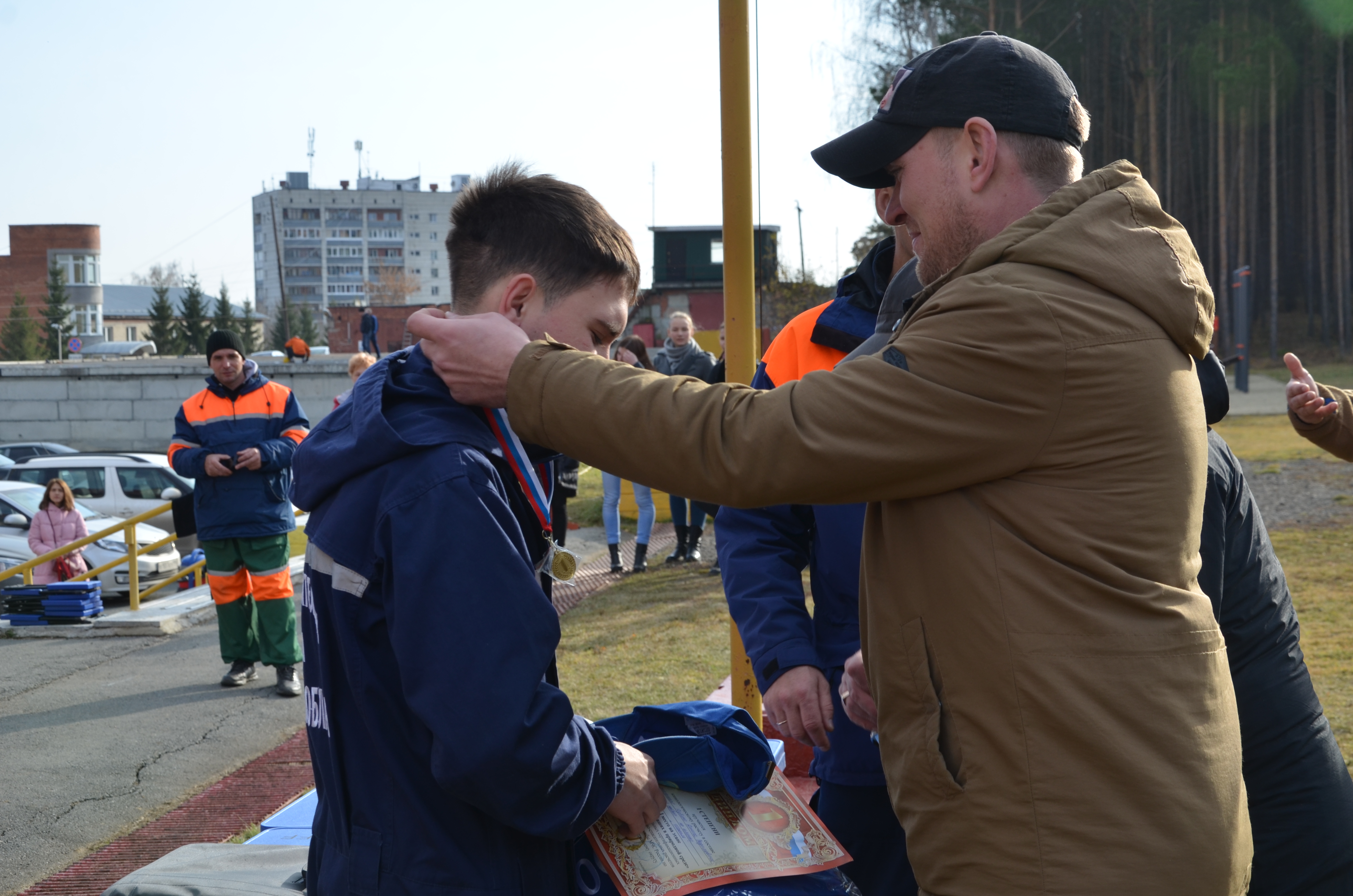 Послушание и ловкость: в Екатеринбурге прошли сборы кинологов Послушание и ловкость: в Екатеринбурге прошли сборы кинологов
