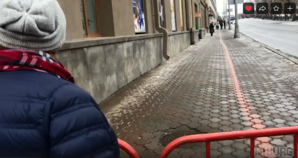 Универсиада против окультуривания и не только: в Екатеринбурге из-за эстафеты полиция не пропустила женщину с ребёнком в Оперный театр Универсиада против окультуривания и не только: в Екатеринбурге из-за эстафеты полиция не пропустила женщину с ребёнком в Оперный театр