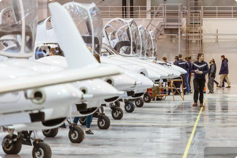 Цех по производству самолетов L-410 открыт в «Титановой долине» Цех по производству самолетов L-410 открыт в «Титановой долине»