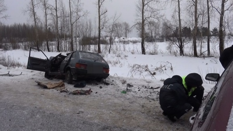 Серьёзное ДТП с пострадавшими произошло на трассе между Нижним Тагилом и Нижней Салдой