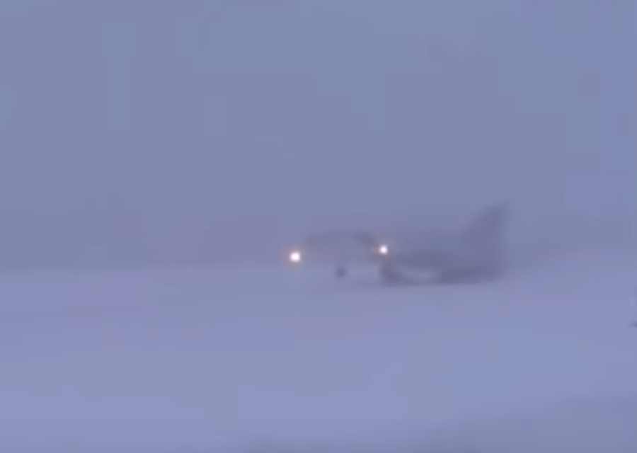 Жуткое видео крушения Ту-22М3 в Мурманской области появилось в сети Жуткое видео крушения Ту-22М3 в Мурманской области появилось в сети
