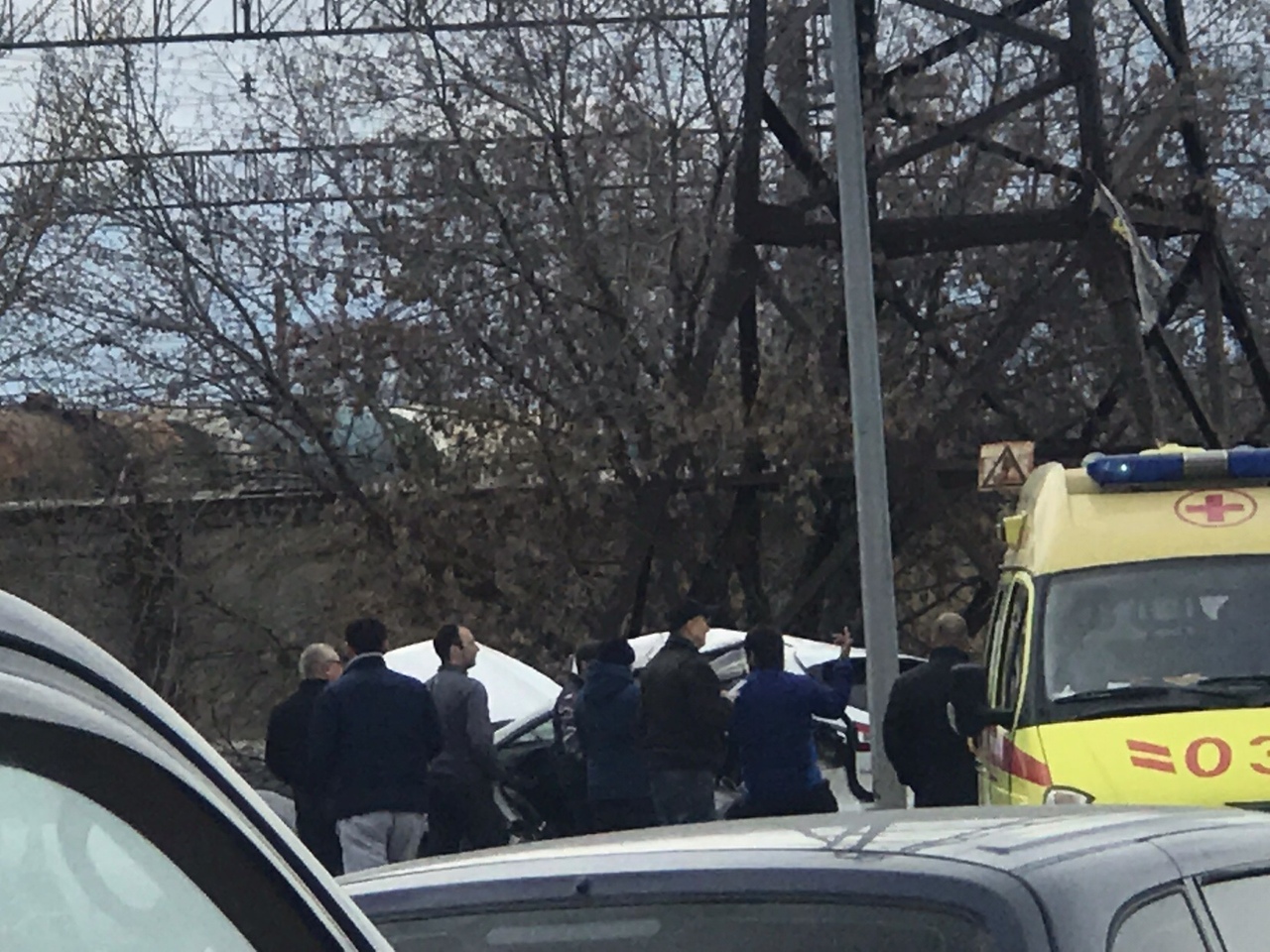 Жуткая авария в Тюмени попала на видео Жуткая авария в Тюмени попала на видео
