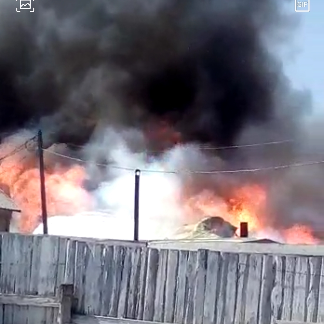 Пожар в исправительной колонии в Свердловской области потушили Пожар в исправительной колонии в Свердловской области потушили