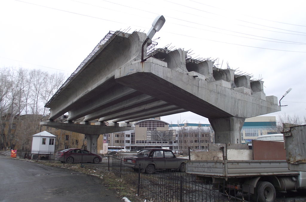 Развязку у завода «Калина» в Екатеринбурге будут реконструировать Развязку у завода «Калина» в Екатеринбурге будут реконструировать